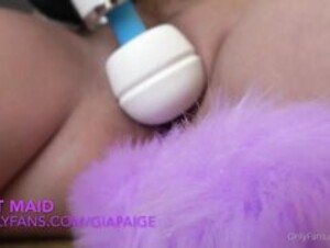 Gia Paige Cosplay Solo - Onlyfans