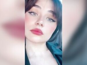mia alves