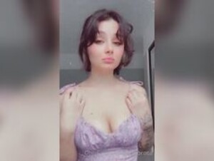 mia alves