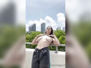 Megnutt nude