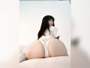 asian tenn ass bouncing