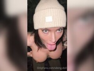 Viking Barbie bj