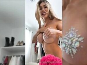 Sarai Rollins aka iamsarai Onlyfans Tease 2