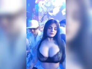 karelyruiz