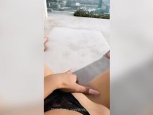 Nicole Dobrikov 1
