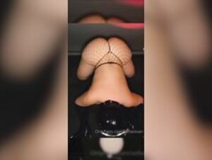 Sofia Sivan Catwoman Cosplay