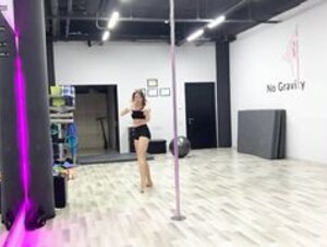 twitch pole dance 3