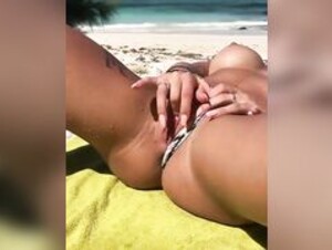 beach fingering