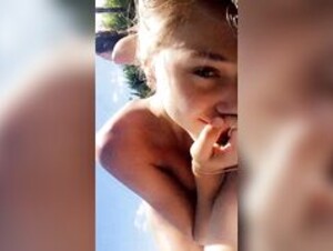 Alexis Ren nipple