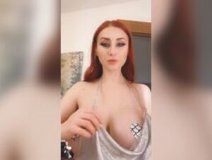 Pureruby87 boob sway