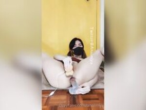 Anaimiya DP dildo