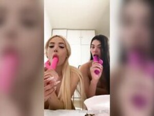 mimi_gtf2 with a lesbian friend