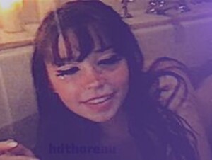 BELLEDELPHINE - ONLYFANS - INTIMATE BATH
