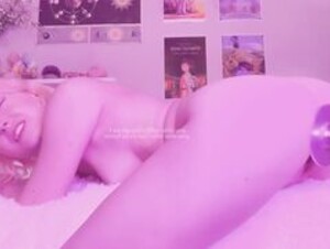 Adorable Amy: Pink Circutry