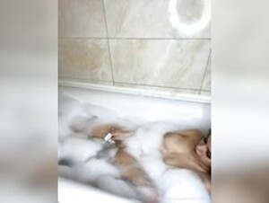 Molly Ella Bath