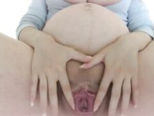 She's Got That Pregnant Glow PMV