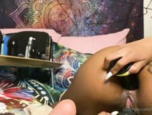 TheMiniStallion: Plug & Play