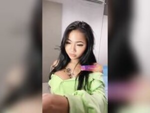 Praewasian: Insta Show