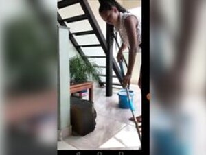 Bianca Alves Cleaning Slip