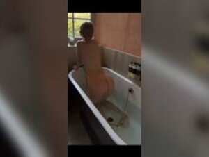 Vlada in Bath
