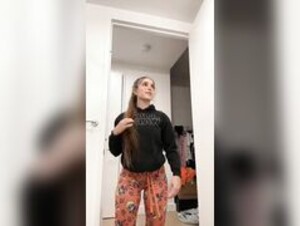 Emmarb's ass