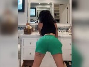 Malu Trevejo (32)