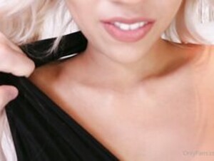 Nina Cola: Auditions