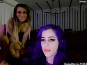 Kati3kat's webcam show from December-14-2022_07-34-34