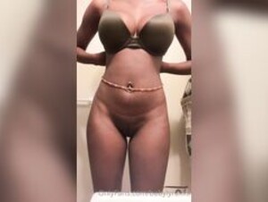 BabyLyraXXX: Self Care