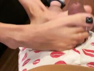 Footjob (solepurposetexas)