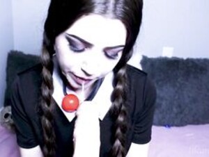 Wednesday Wants Your Cum - Lilcanadiangirl