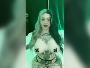 DakotaAlexandra