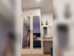 Natalia Gonzalez Mirror