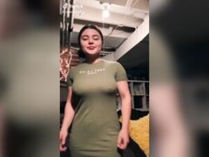 raeleerudolph22 tiktok dance