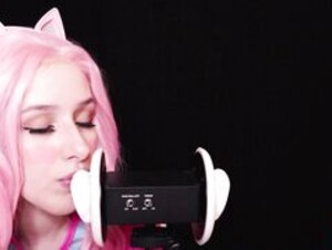 diddly asmr ahegao and ear licking asmr