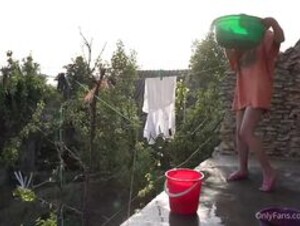 PilgrimGirl Em wet wet wet