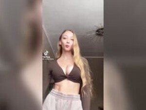 Sofia diamon hot