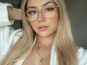 Lilith PAWG
