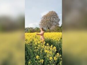 Lily_is_naked: Lily naturist.