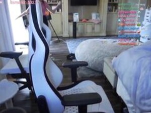 Pokimane 3