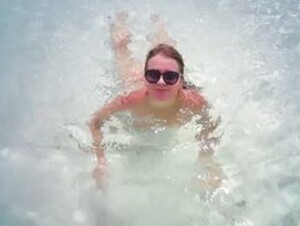 Lily_is_naked:Lily nude in a sea of Ibiza