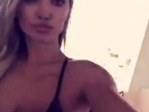 Lindsey Pelas’ Bouncy Tits