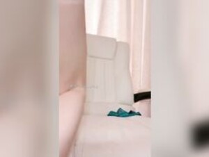 asian girl fingering