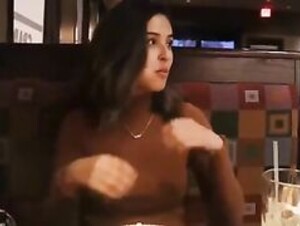 Alejandra Cobos restaurant flash tits