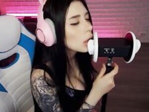 Honey Raze Sensual Ear Lick