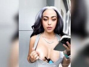 Malu Trevejo Nude Nipple Flash Onlyfans