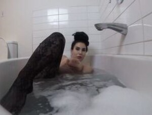 CORINA KOVA BATH TEASE