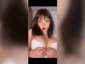 LAATINDOLL TIT TEASE
