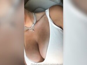 CORINNA KOPF BOUNCING ON ROOMMATES DICK LEAKED + JIGGLING TITS AND ASS
