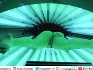 BaileyBrooke Tanning Bed Solo Show